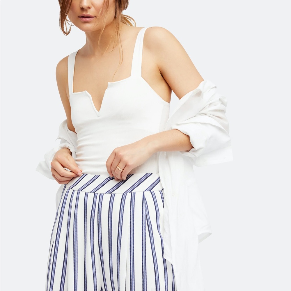 NWOT Free People Pippa V-wire Bodysuit - Picture 8 of 9
